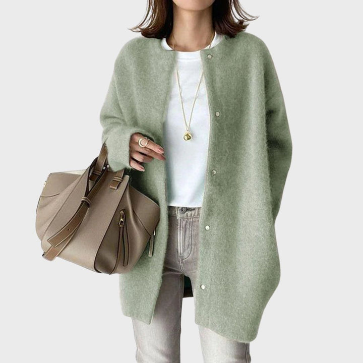 Danique oversized vest met knoopsluiting, groen, vooraanzicht