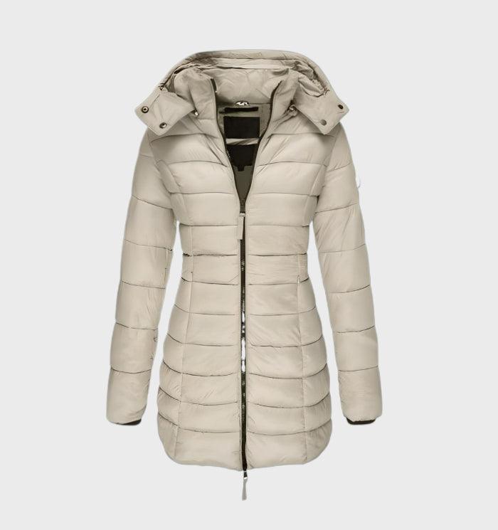Femke gewatteerde lange winterjas met capuchon, voorkant beige
