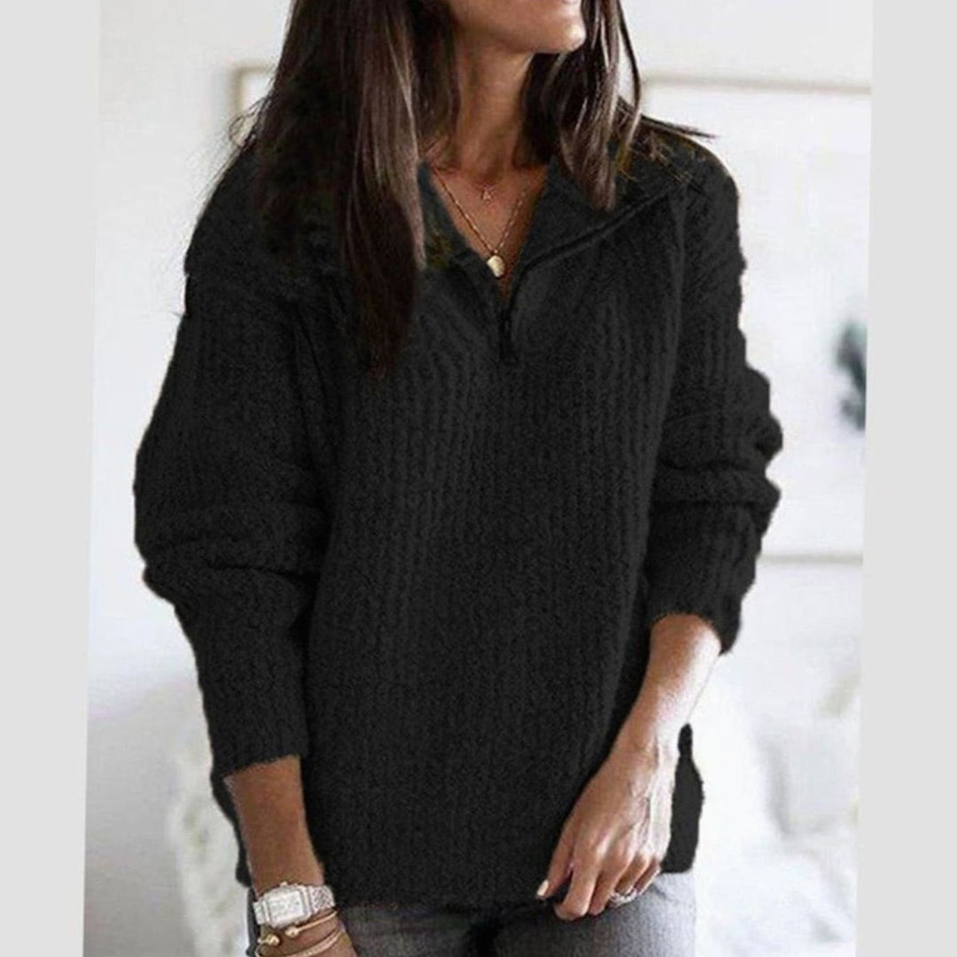 Fenna zwarte kabelbrei kwart-rits pullover, close-up vooraanzicht