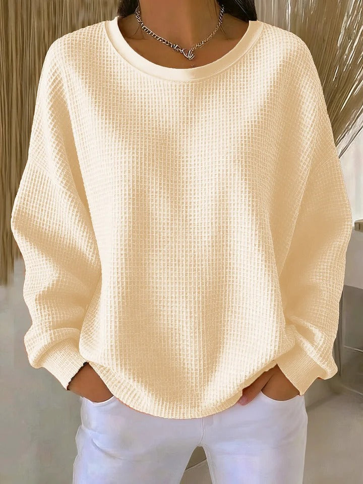 Ilse oversized waffeltrui met ronde hals in ecru, vooraanzicht