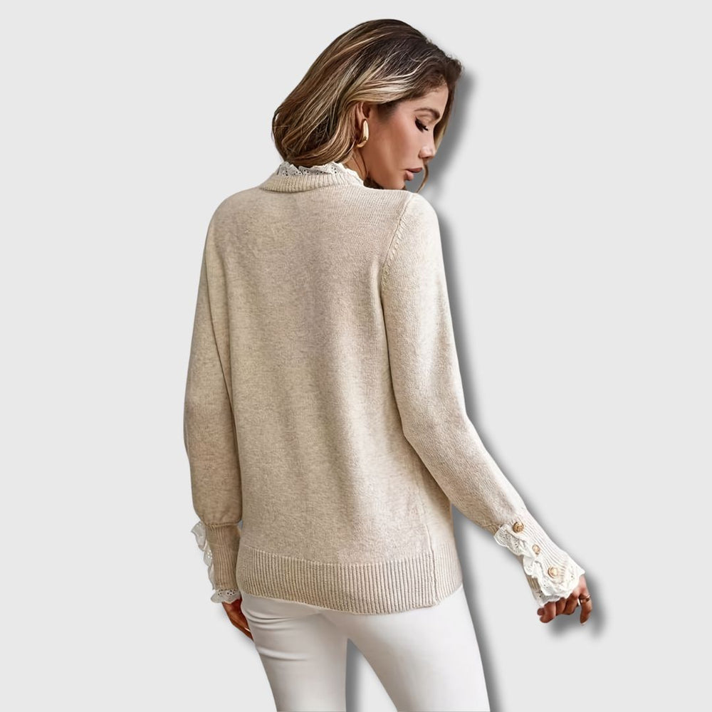 Josefien gebreide pullover met kant halslijn, achteraanzicht