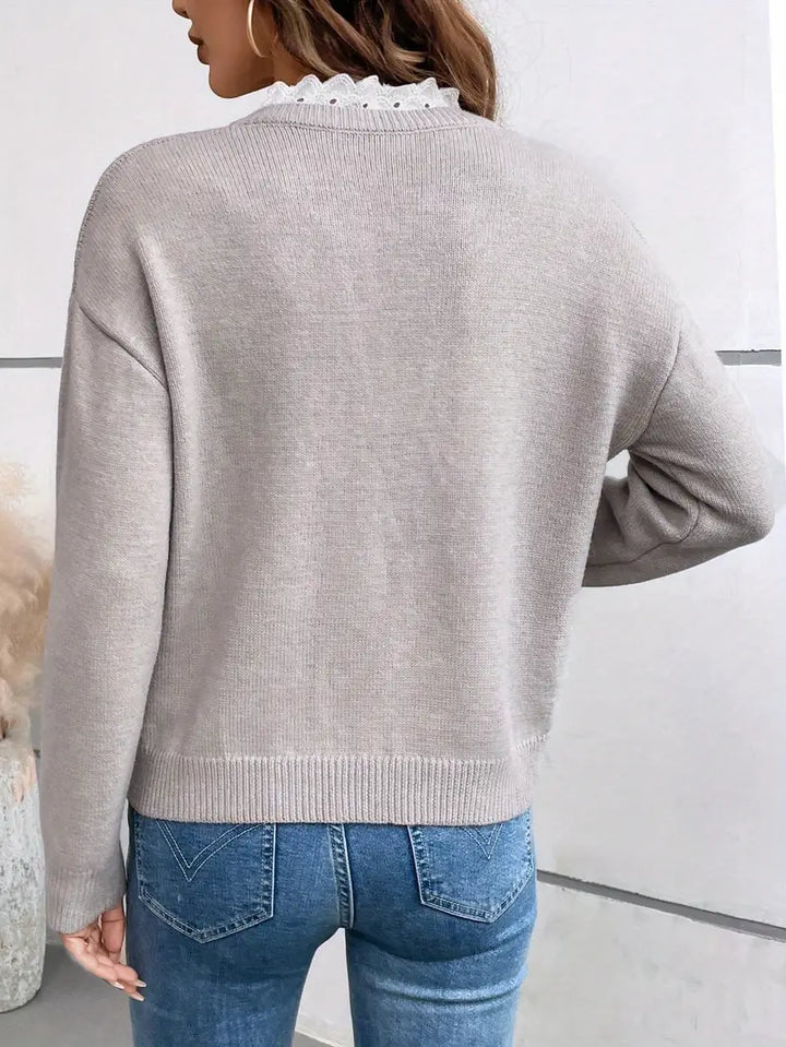 Lauren trui in taupe, achteraanzicht