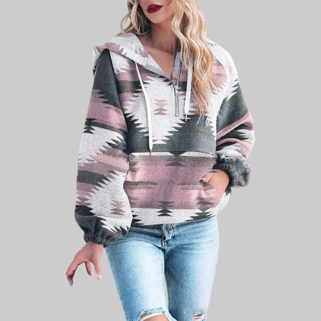 Loes Aztec print hoodie met halve rits, vooraanzicht in roze tinten