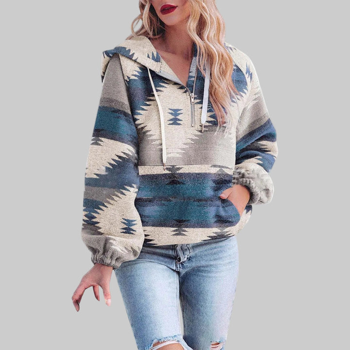Loes Aztec print hoodie met halve rits, vooraanzicht in grijsblauw