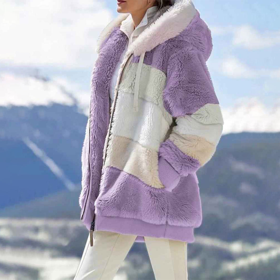 Marit paars colourblock vest met capuchon, vooraanzicht