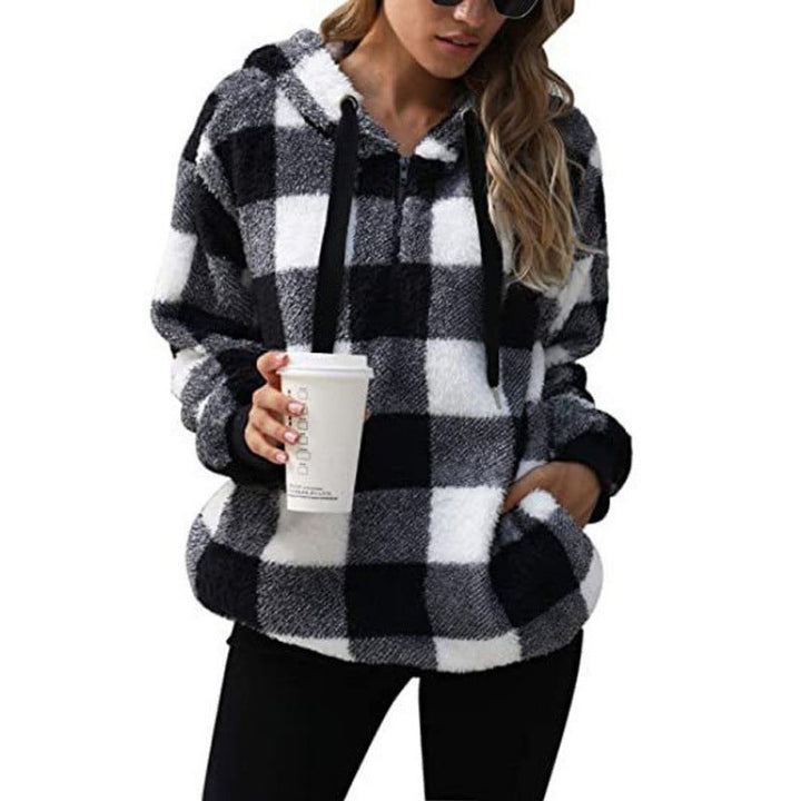 Marit zwart-wit geruite fleece hoodie met capuchon, vooraanzicht
