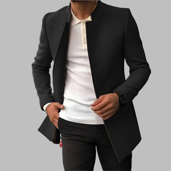 Mathis karamelkleurige slim-fit stehkraag mantel, vooraanzicht