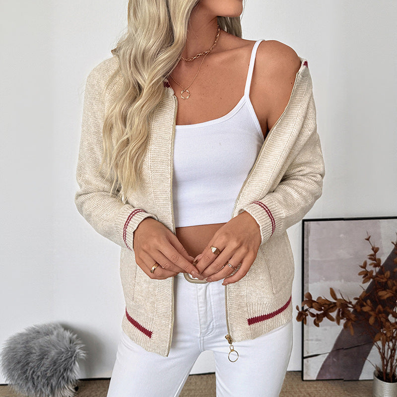 Nynke bomber vest los over de schouder gedragen