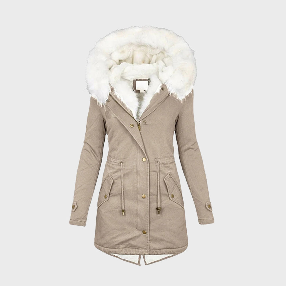 Sanne beige winterjas met bontkraag en capuchon, vooraanzicht