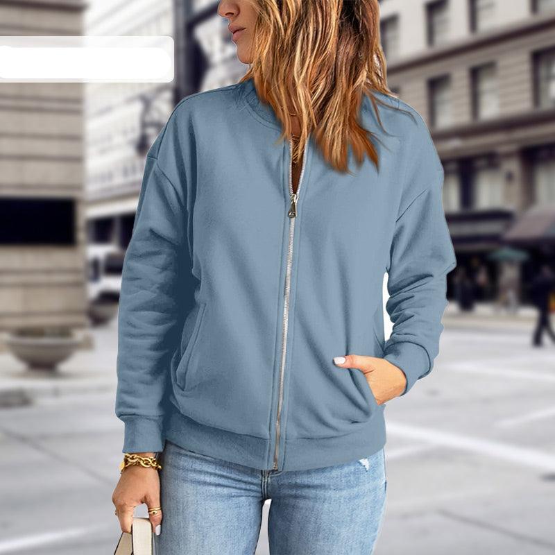 Sanne oversized bomberjack in stofblauw met ribgebreide kraag, vooraanzicht
