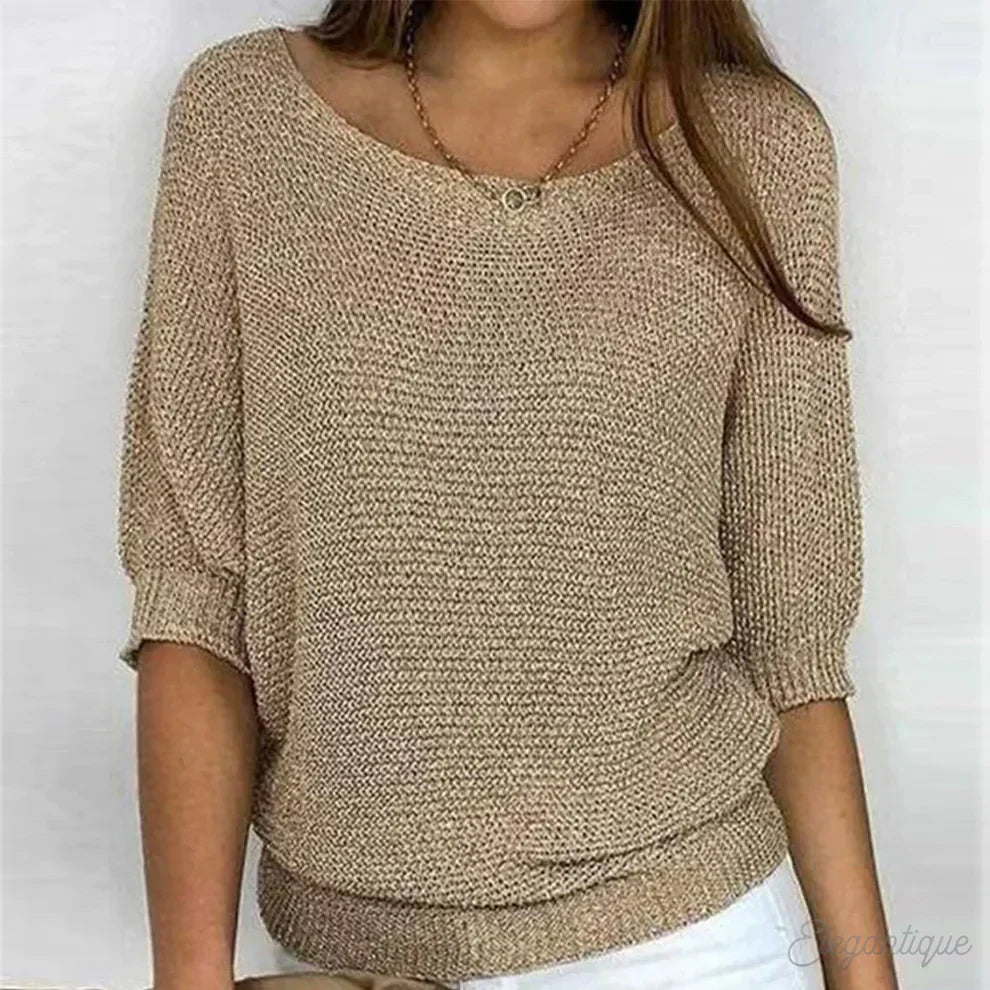 Valerie gebreide V-hals trui in beige, vooraanzicht