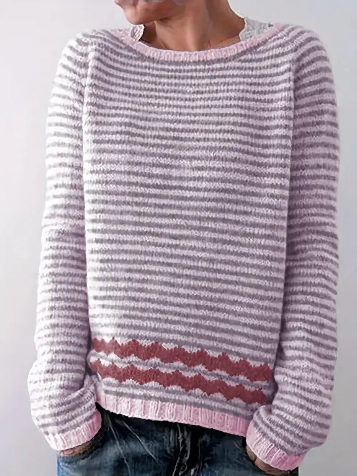Wieke gestreepte pullover trui met zigzag zoom, roze kleurstelling, vooraanzicht